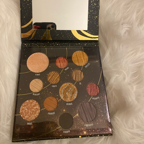NIB Dito Venus Eyeshadow Palette Limited Edition - Picture 3 of 3